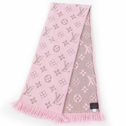 Louis Vuitton M70466 Echarpe Logomania Shine Wool And Silk Rose Ballerine Fringed Knit Scarf