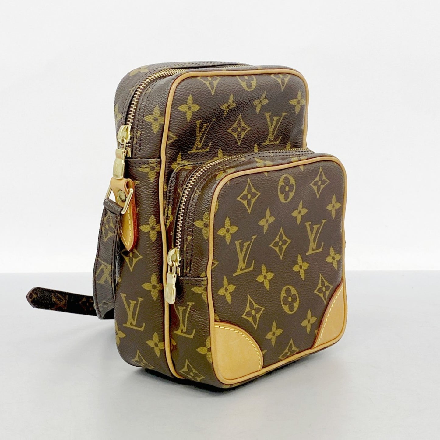 Louis Vuitton Monogram Amazon Shoulder Bag M45236 Brown