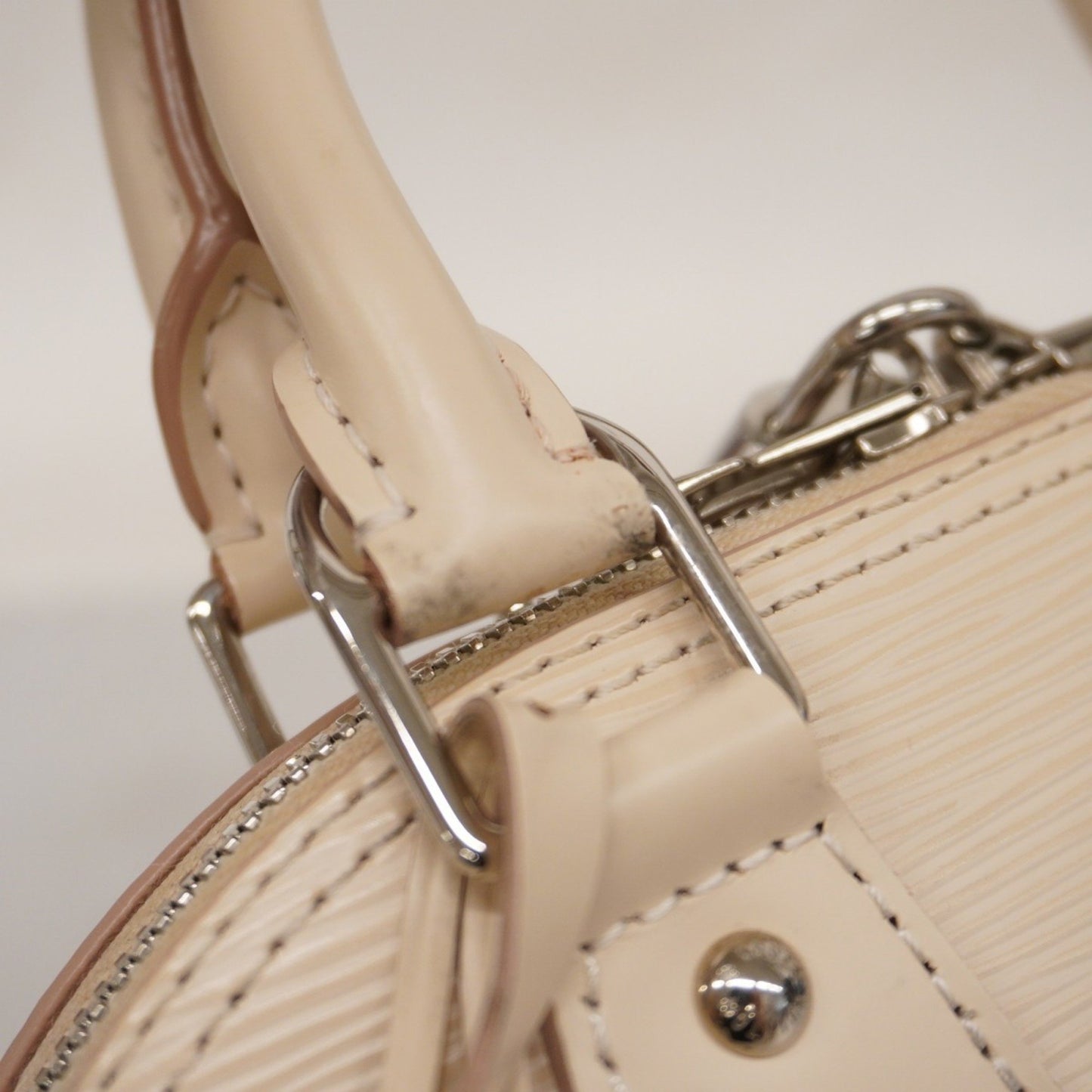 Louis Vuitton Epi Alma Bb Handbag M58706 Quartz White