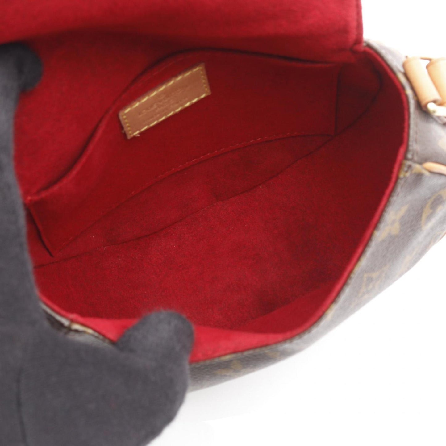 Louis Vuitton Tan Blanc Shoulder Bag