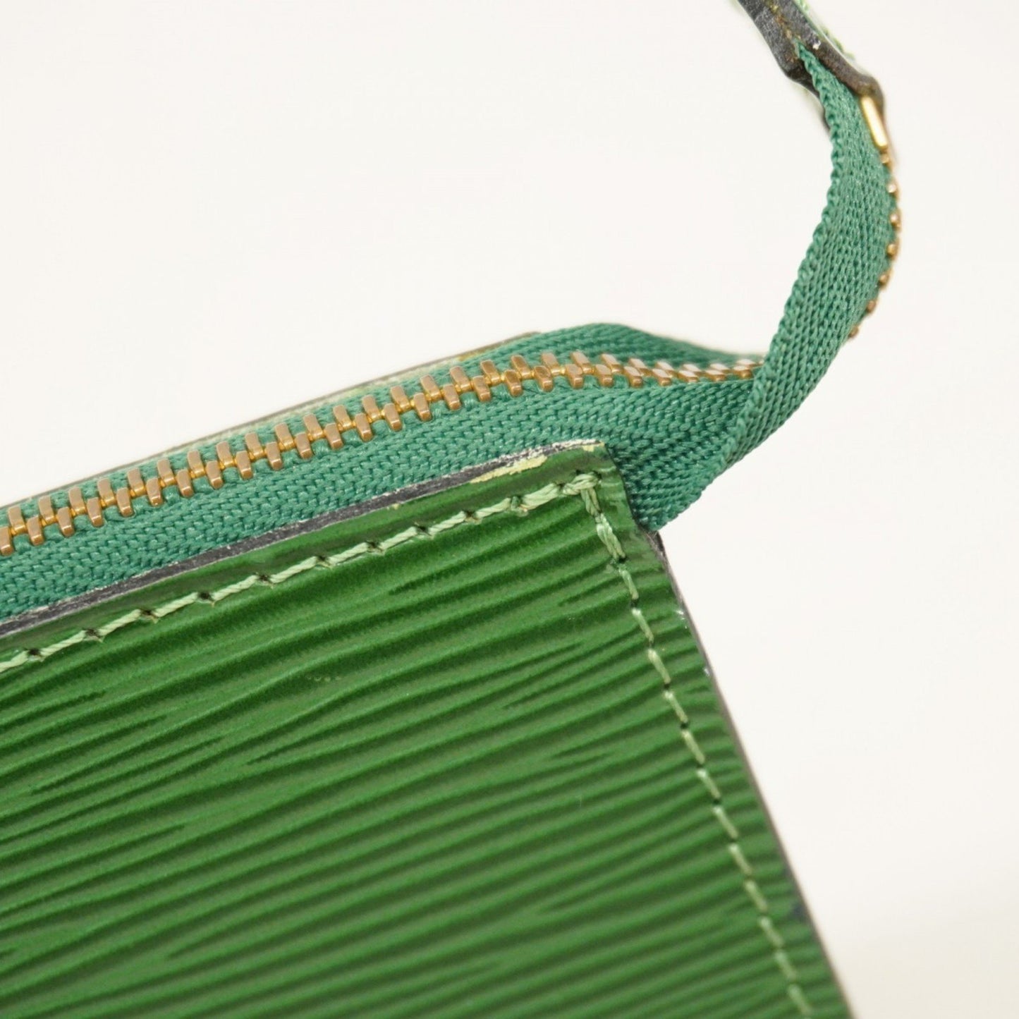 Louis Vuitton Epi Pouch Accessoires M52944 Borneo Green