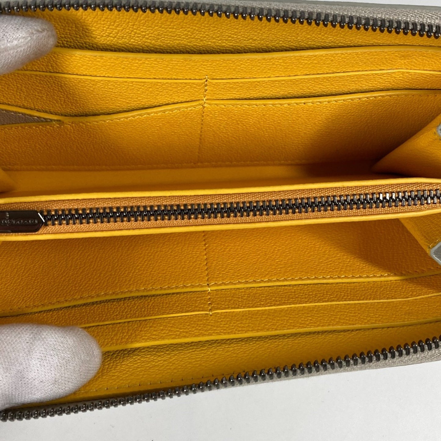 Bvlgari Long Wallet Zip Around Long Wallet Ivorybased
