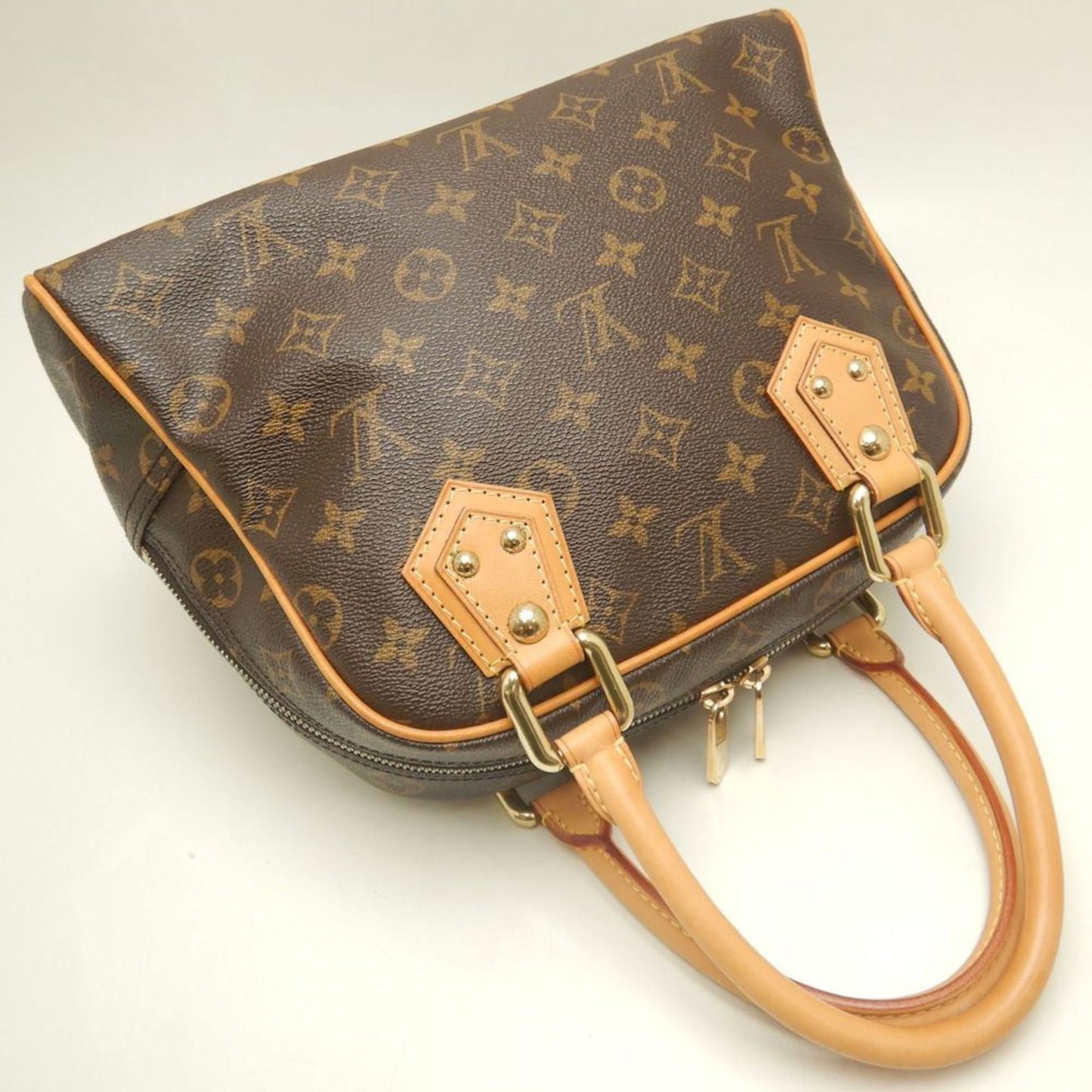 Louis Vuitton Monogram Manhattan Pm M40026 Handbag