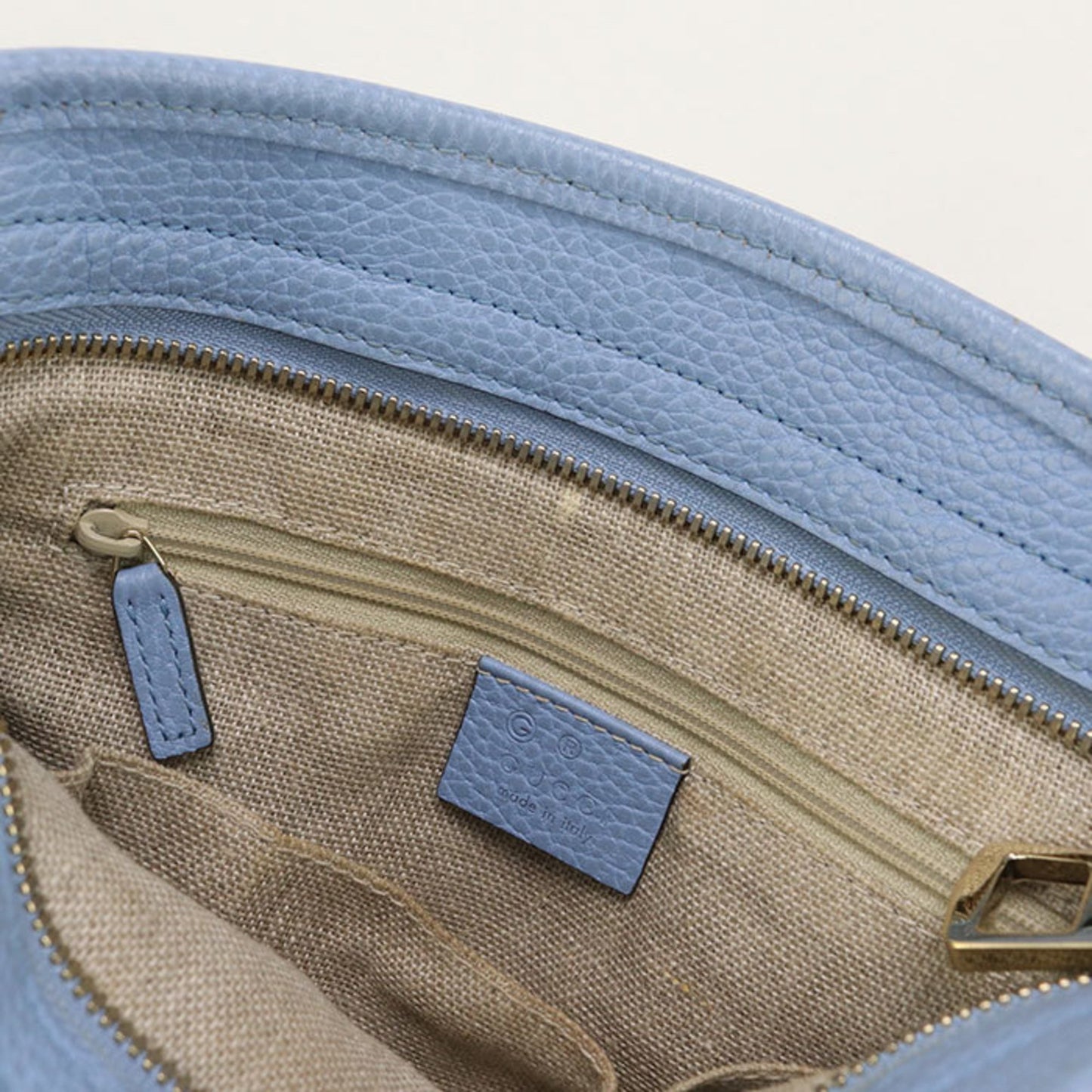 Gucci 449241 2-Way Handbag In Gg Canvas