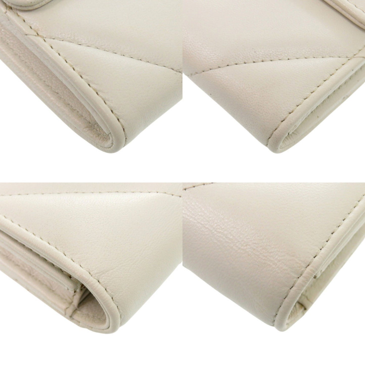 Chanel Chanel 19 Ap0955 White Lambskin Coco Mark Long Wallet