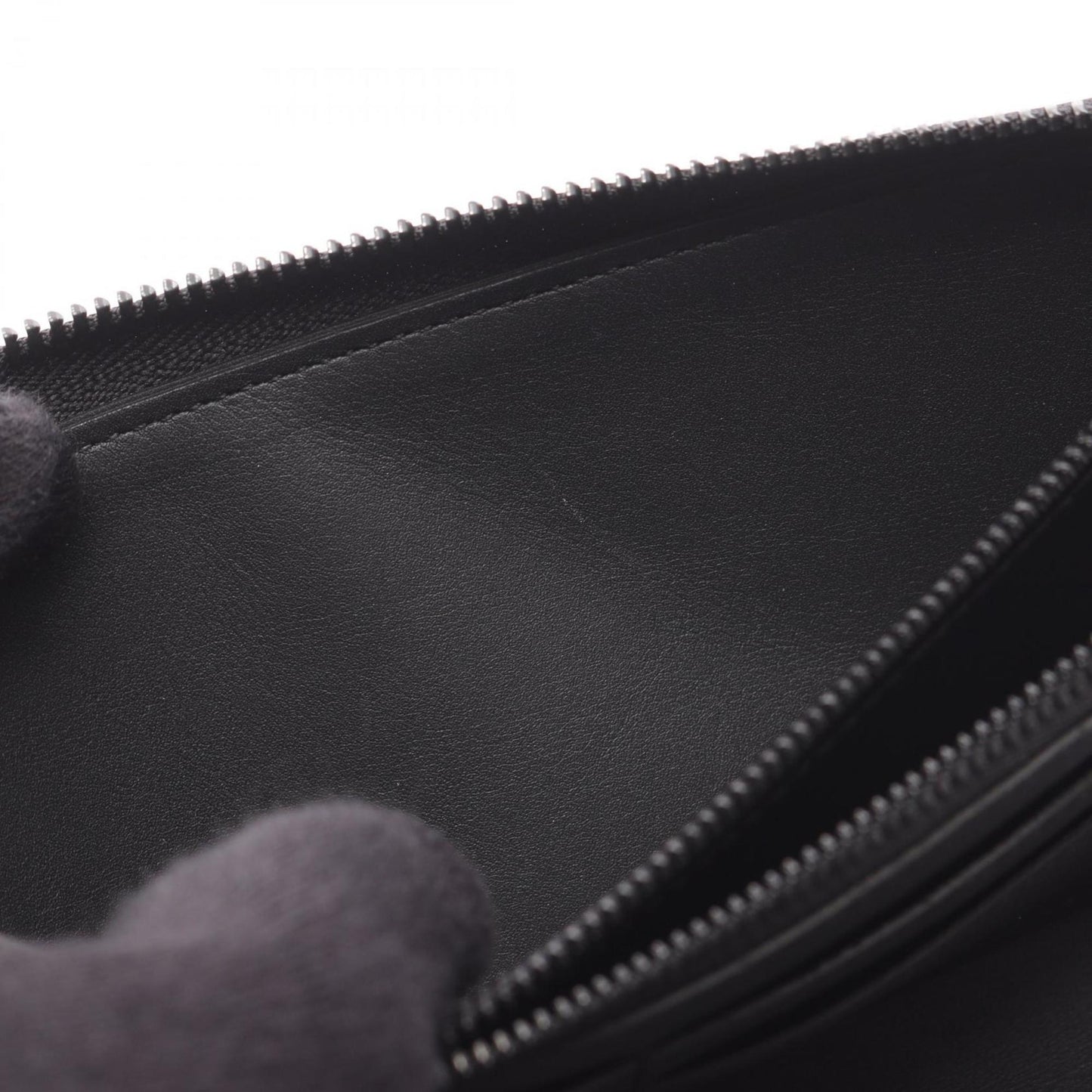 Louis Vuitton Zippy Wallet Vertical Round Long In Taurillon Leather