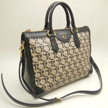 Salvatore Ferragamo Fz-21.1074 Gancini Handbag In Beige