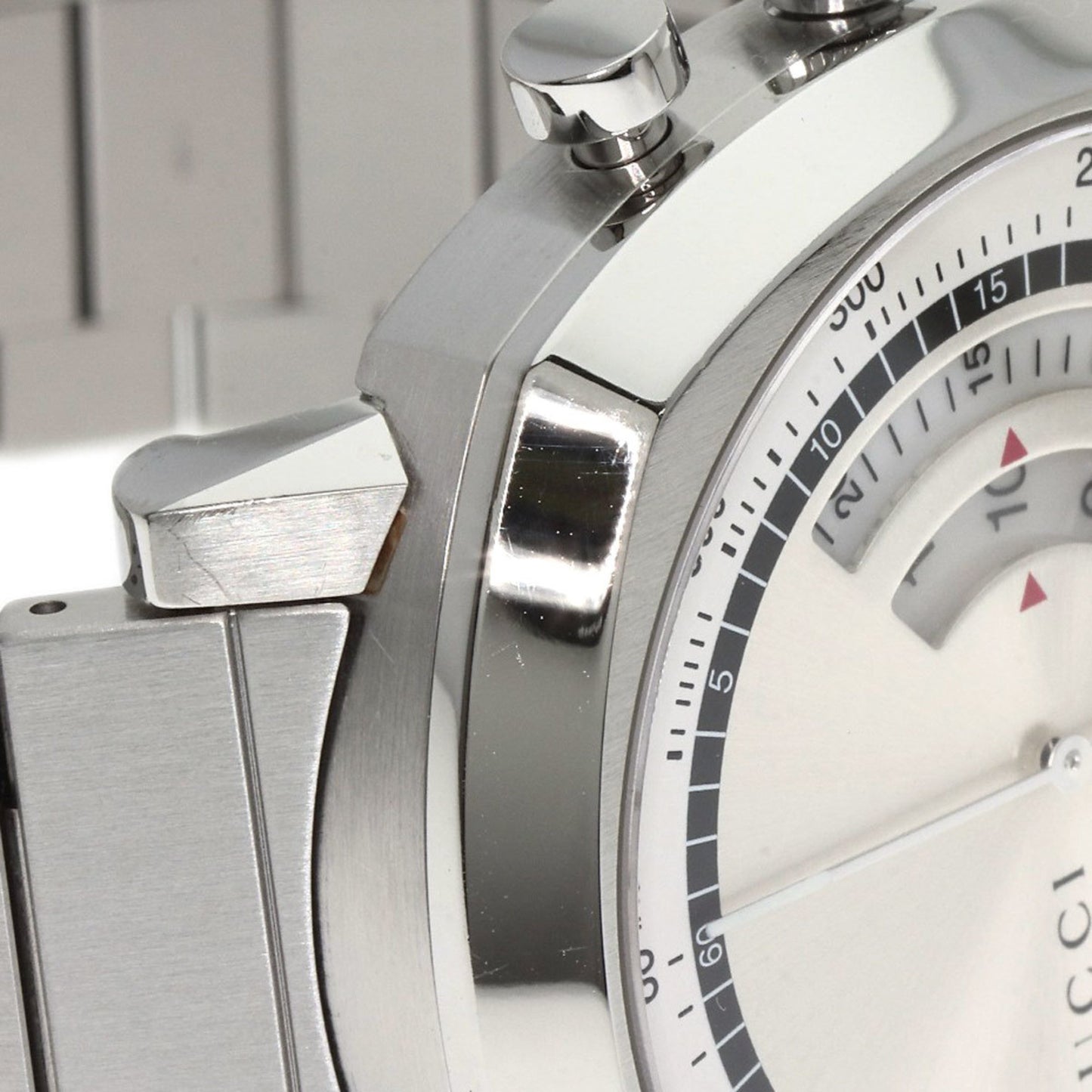 Gucci Ya157302 Grip Chronograph Watch