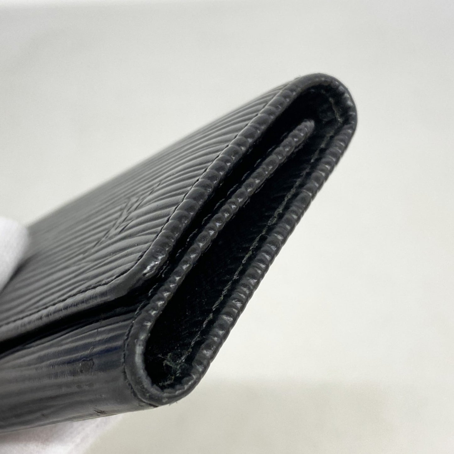 Louis Vuitton Epi Multicle 4 Key Case M63822 Noir