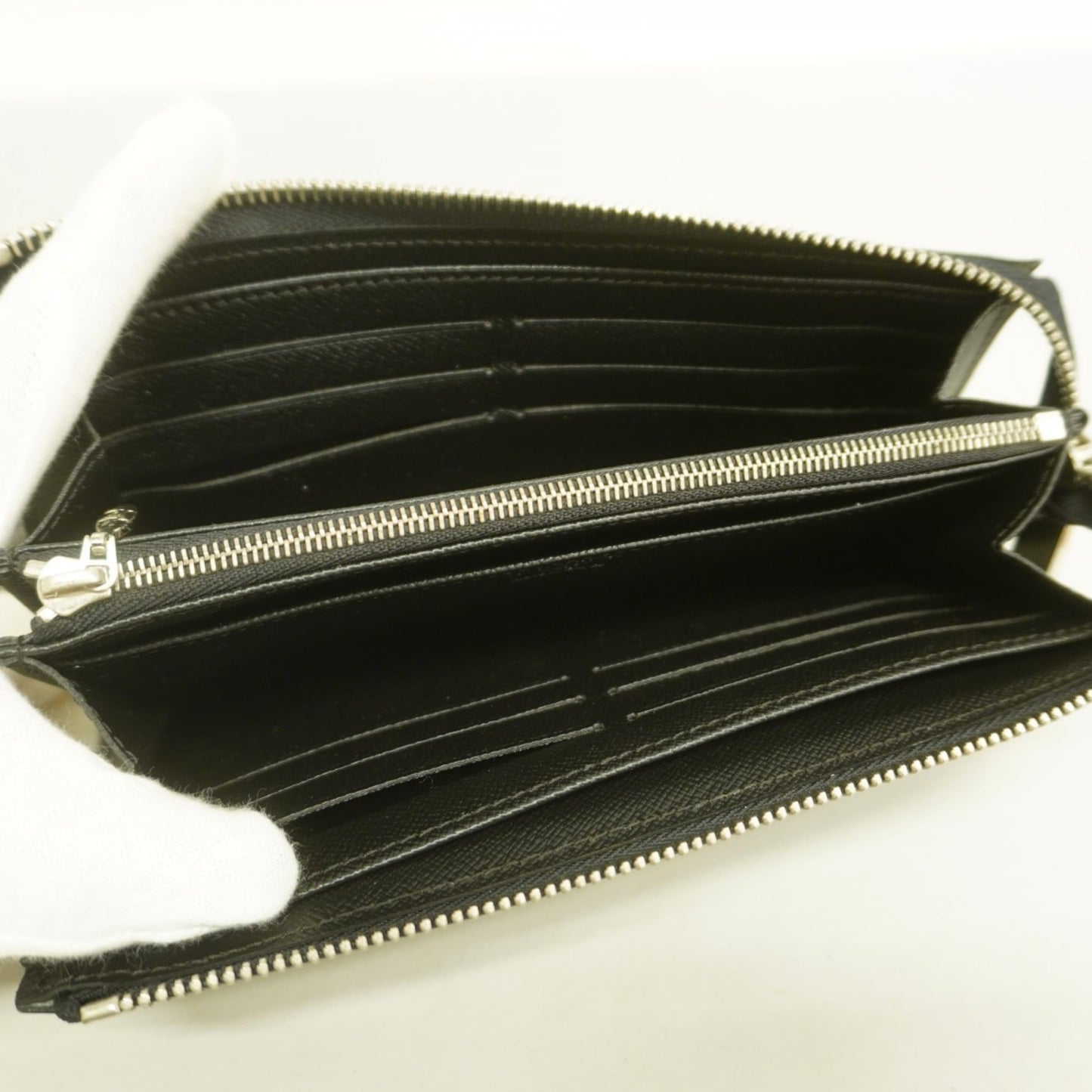 (Bi-Fold) Louis Vuitton Long Wallet