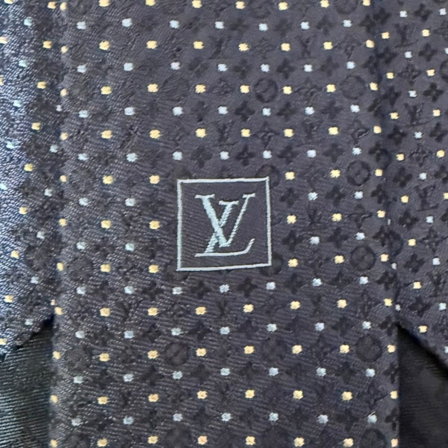 Louis Vuitton Monogram Dot Pattern 100% Silk Tie Navy