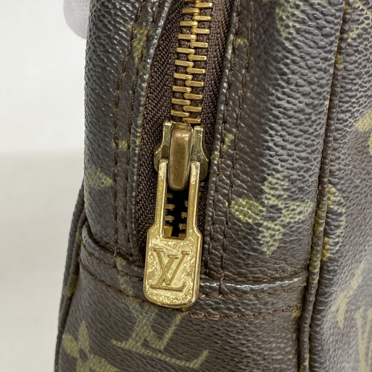 Louis Vuitton Monogram True Toilet 23 Pouch M47524 Brown