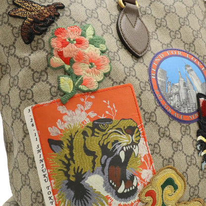 Gucci Soft Gg Supreme Courier Tote/Shoulder Bag In Leather With Appliqus Beige