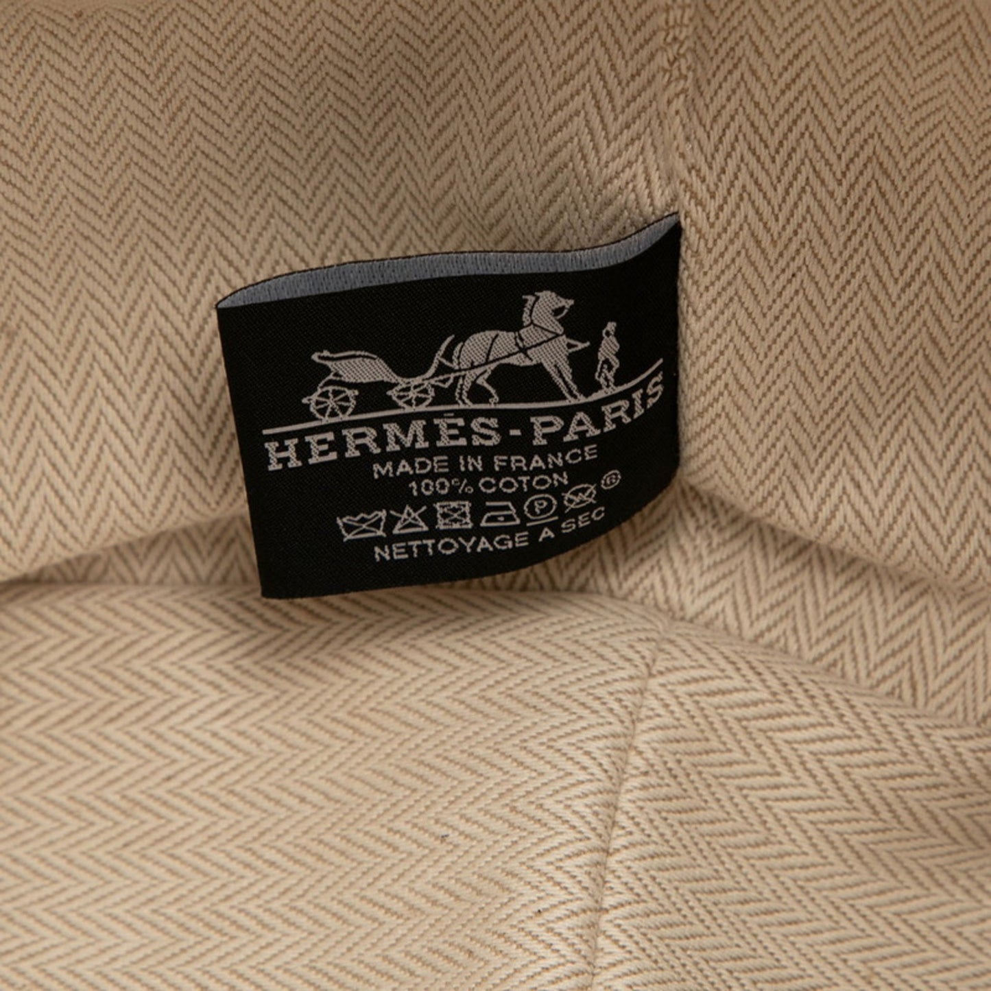 Herms Bride A Black Gm Handbag