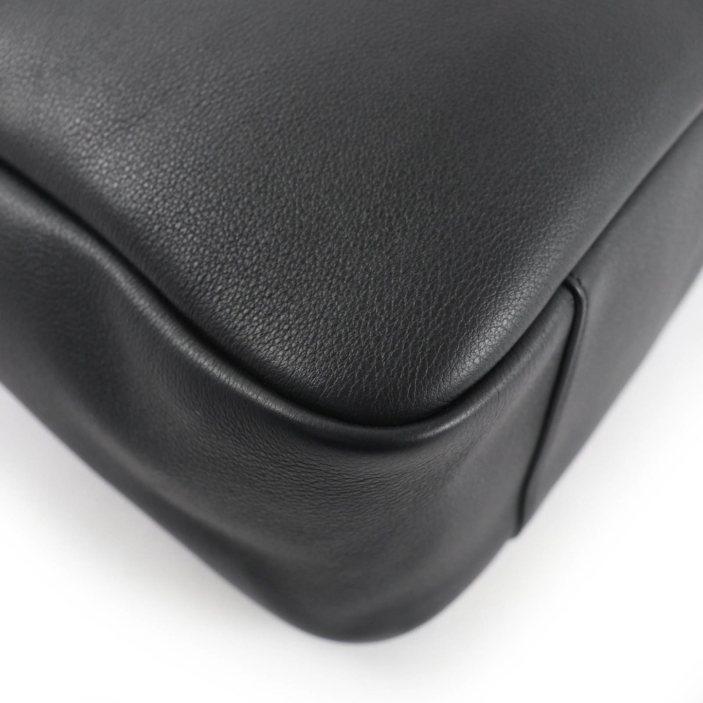 Saint Laurent 753837 Le 5 A 7 Soft Large Leather Shoulder Bag In Black With Gold Hardware And Dust