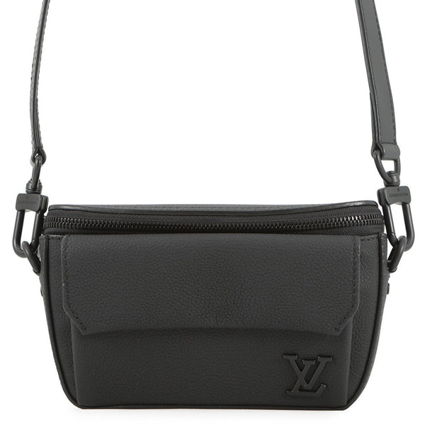 Leather Louis Vuitton Shoulder Bag