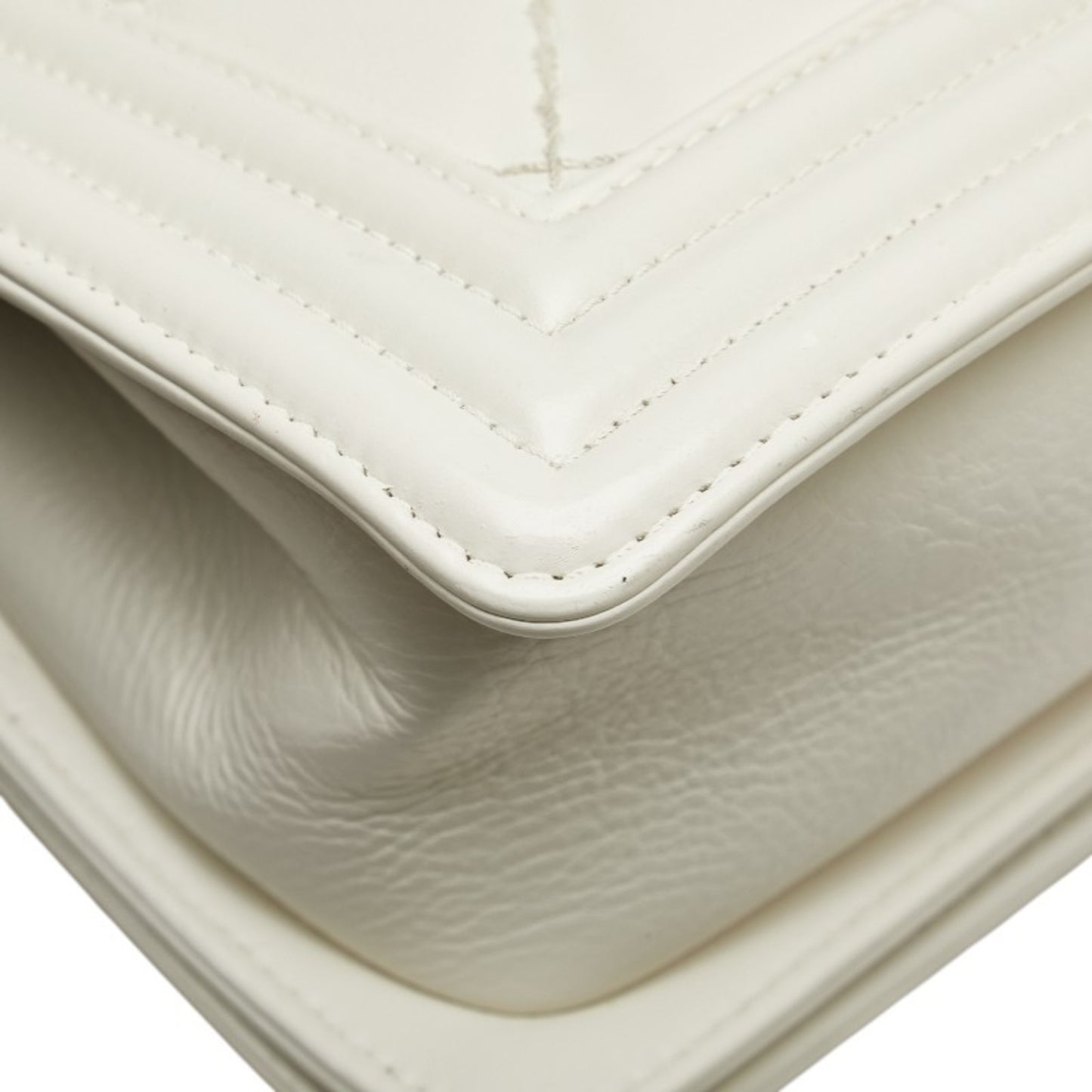 Chanel Matelasse Boy Chanel Coco Mark Chain Shoulder Bag White Leather