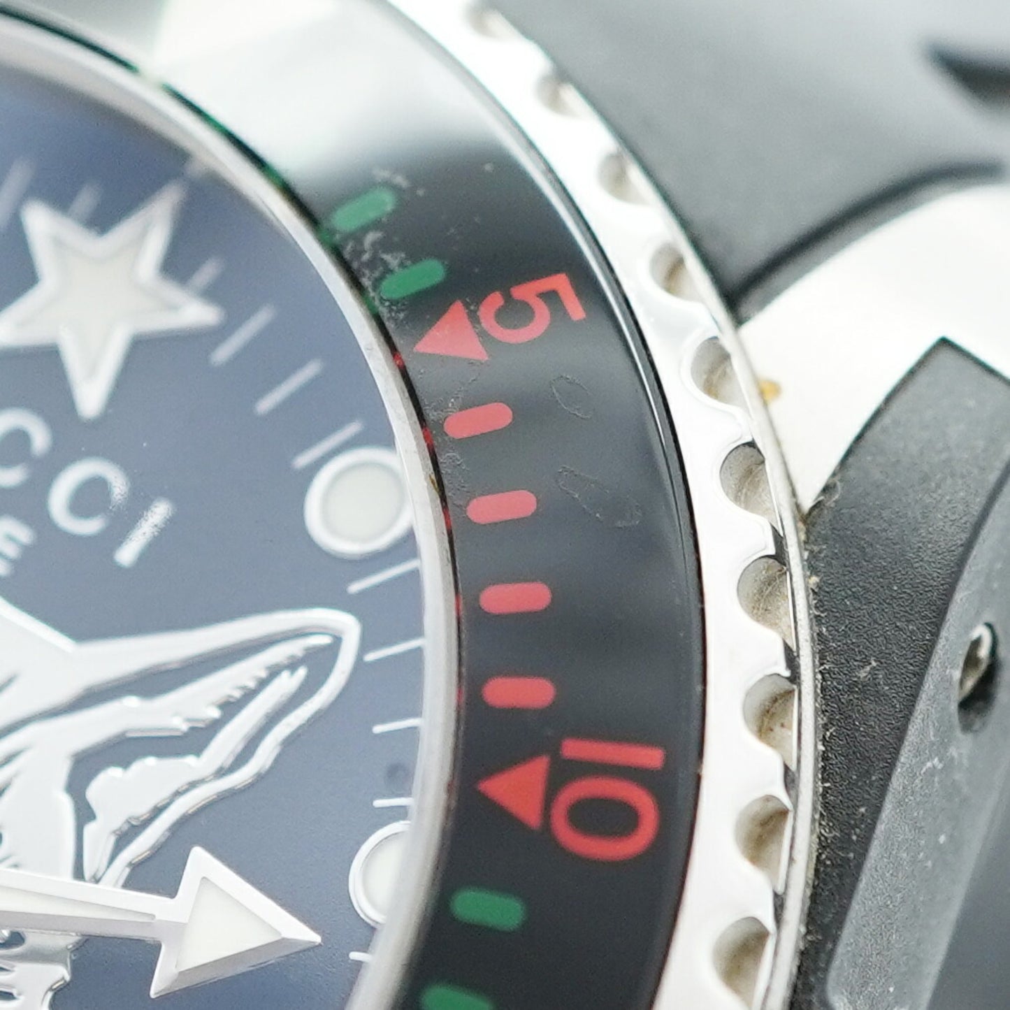 Gucci Dive 136.3 Black Dial