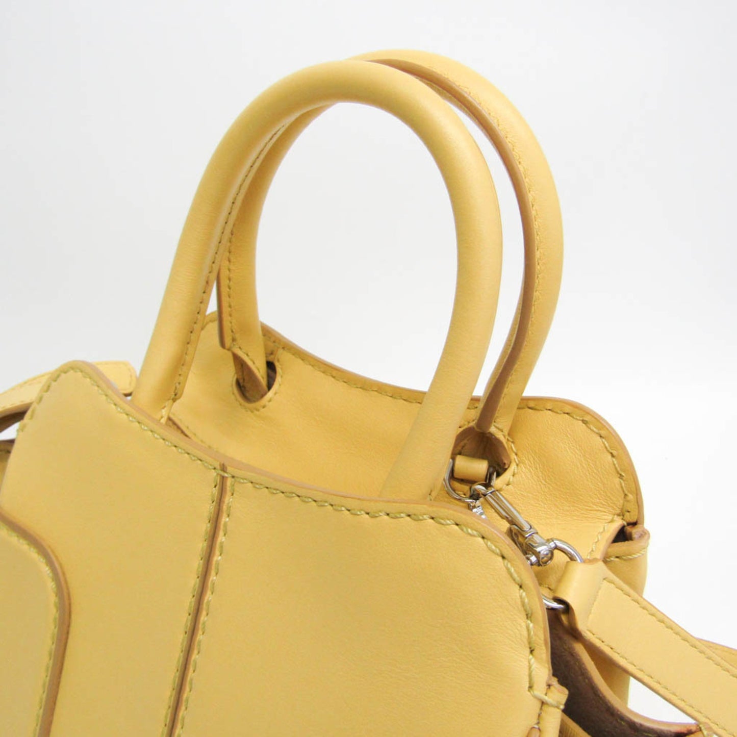 Tod'S Sella Women'S Leather Handbag