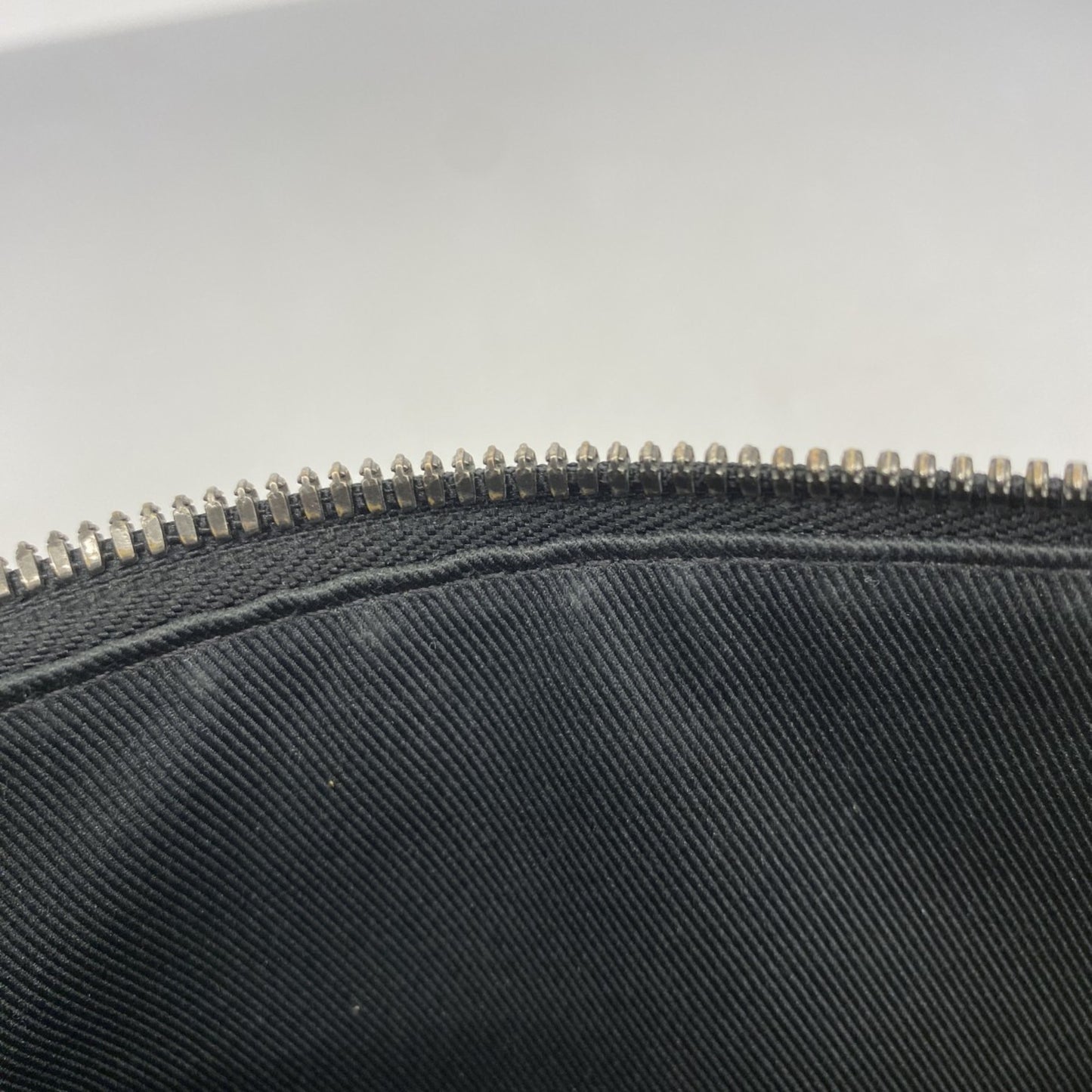 Louis Vuitton Monogram Eclipse Discovery Pm Pouch M44323 Black