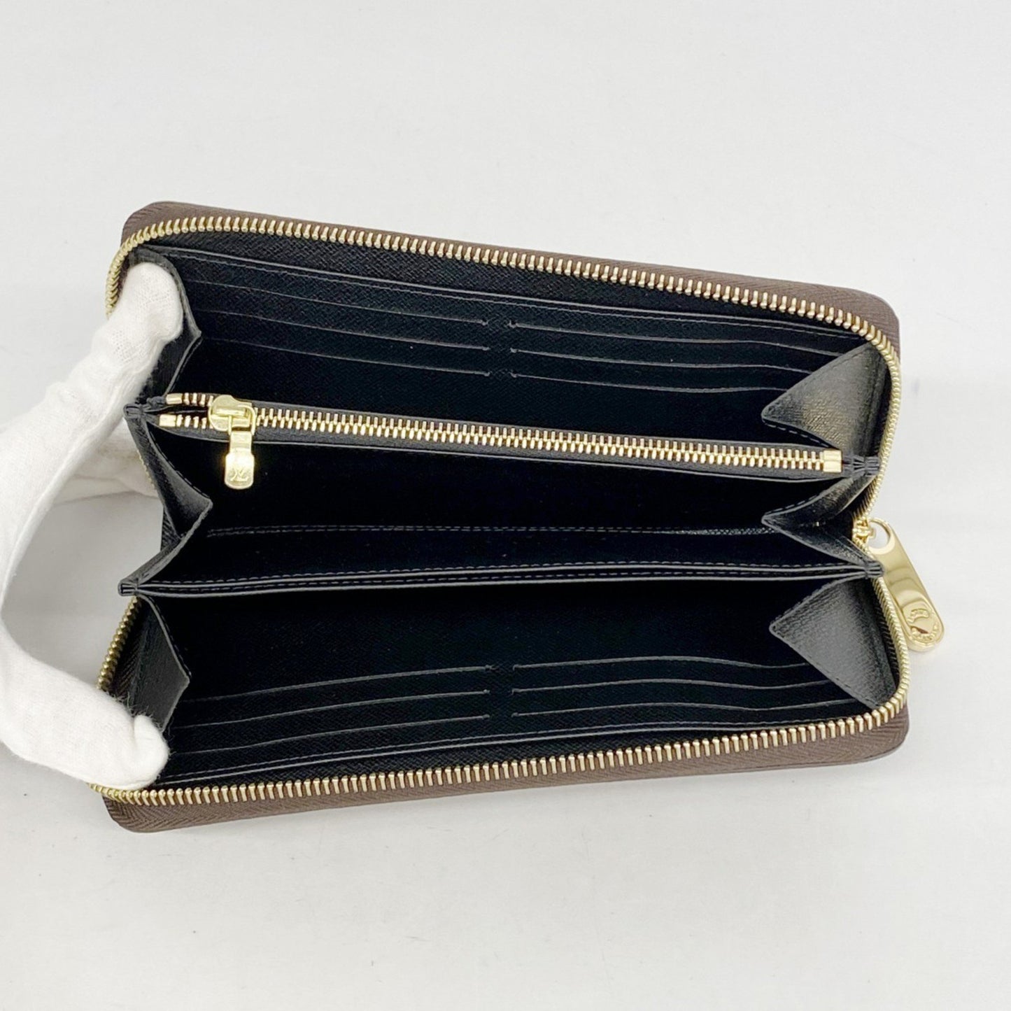 Louis Vuitton Monogram Giant Reverse Zippy Wallet M69353 Brown