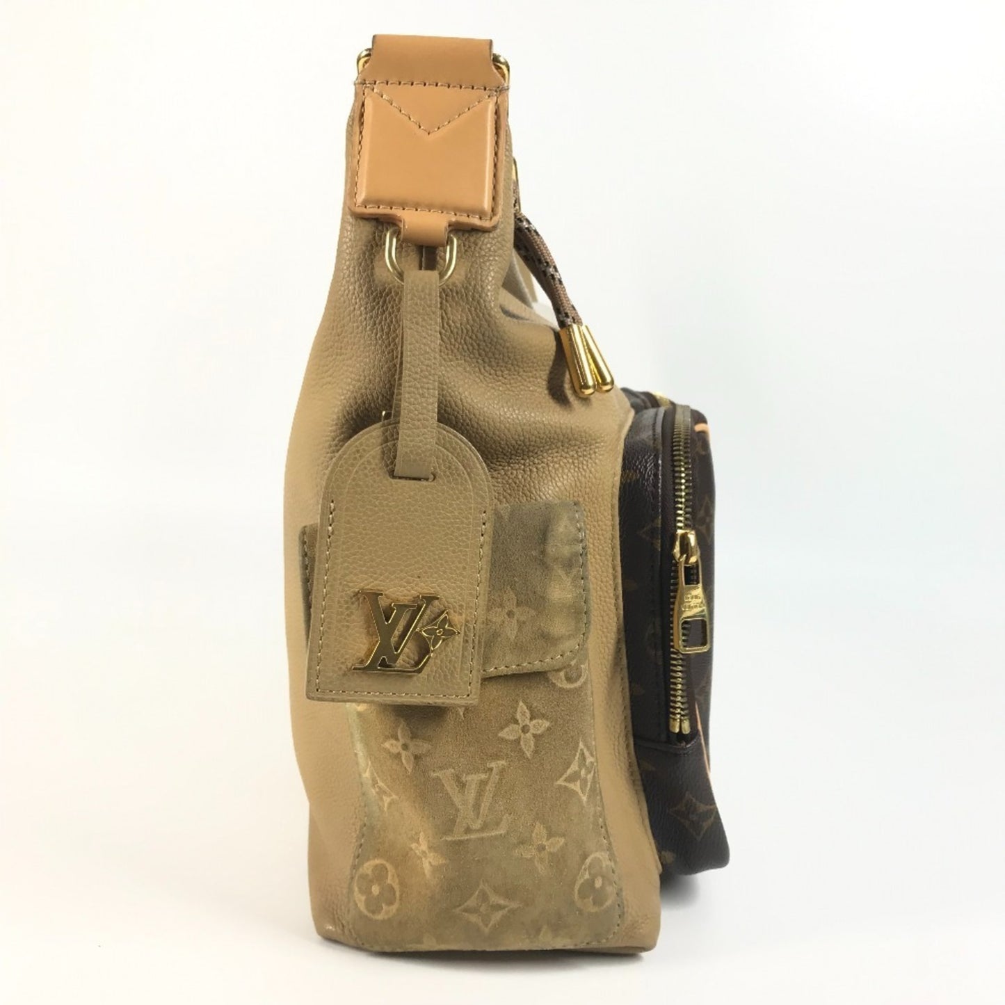 Louis Vuitton M12697 Monogram Pharrell Williams Hobo Cargo Bag