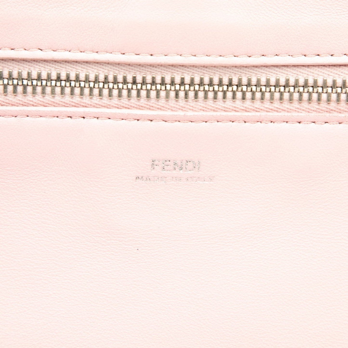 Fendi.Com Click Chain Shoulder Bag 8Bn299 Pink Leather