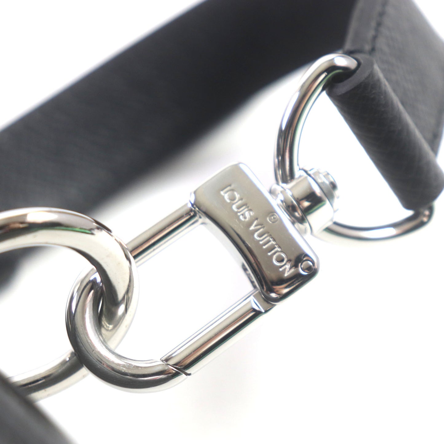 Louis Vuitton M30975 Porte-Document Voyage Taiga Leather 2-Way Briefcase