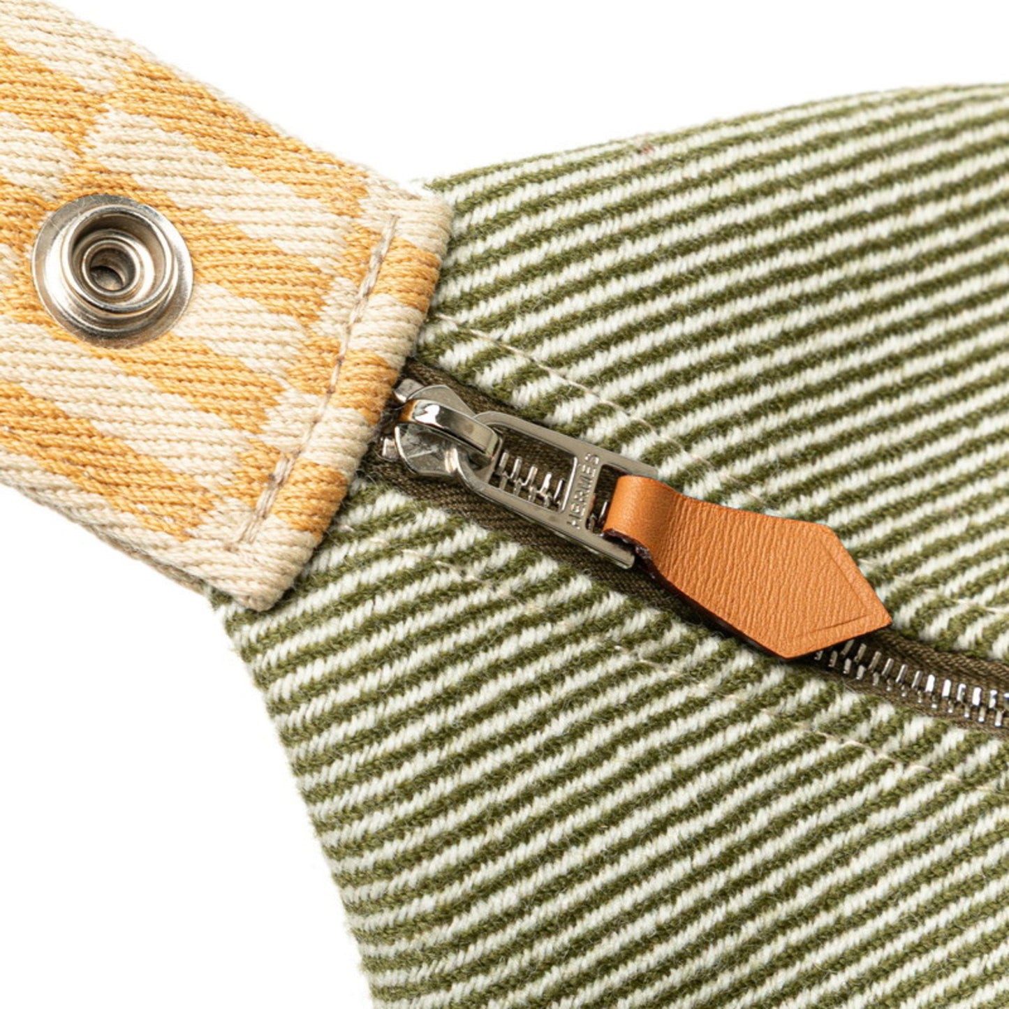 Hermes Herms Bride A Black Gm Handbag In Vert Forest Green Wool