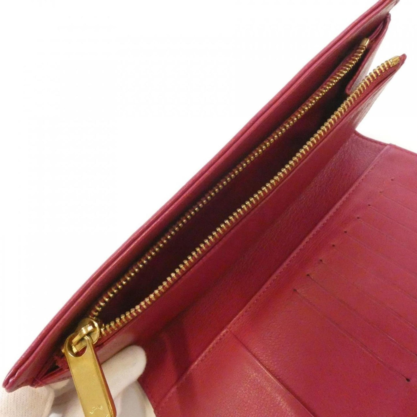 Louis Vuitton Mahina Portefeuille Amelia M58090 Wallet