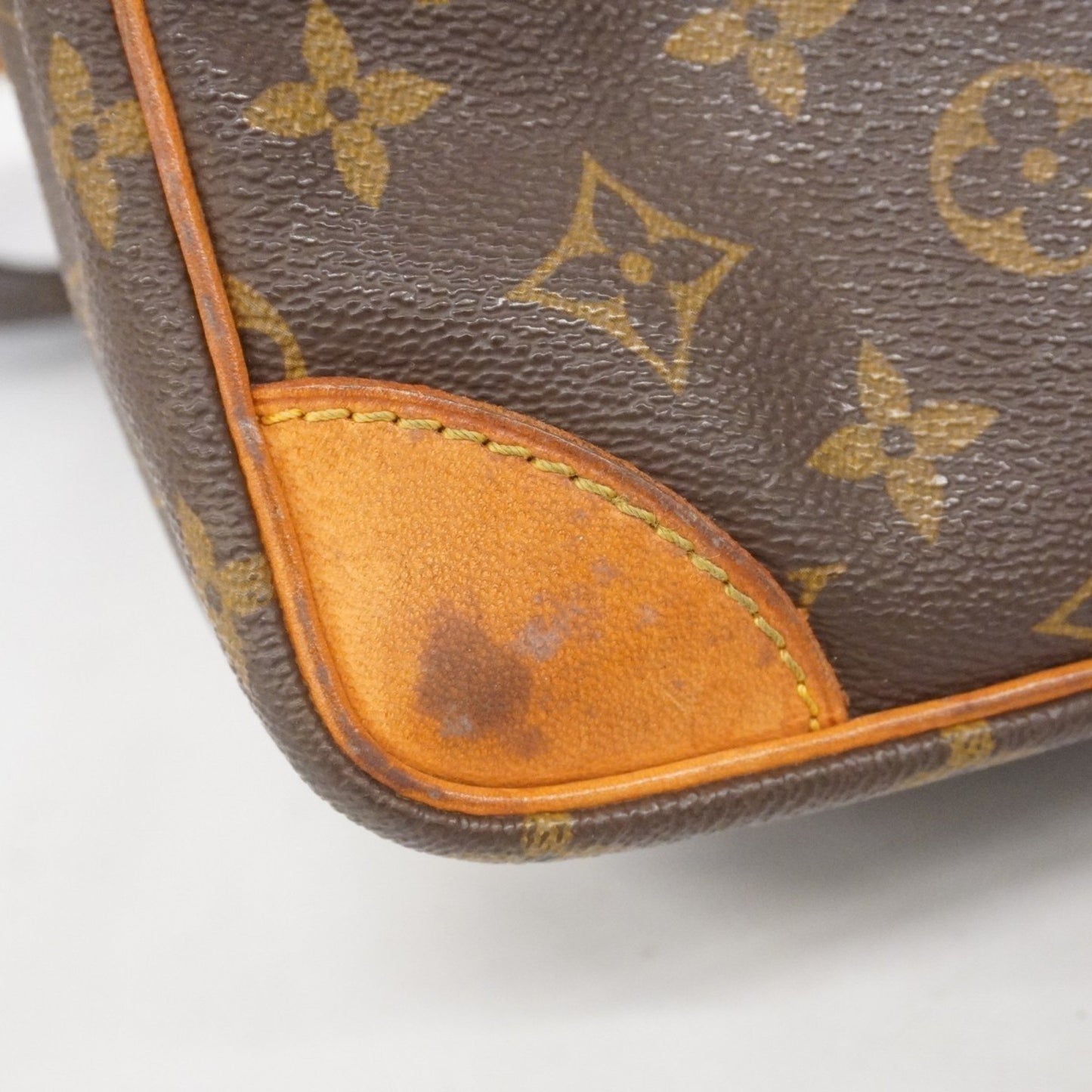 Louis Vuitton Monogram Amazon Shoulder Bag M45236 Brown