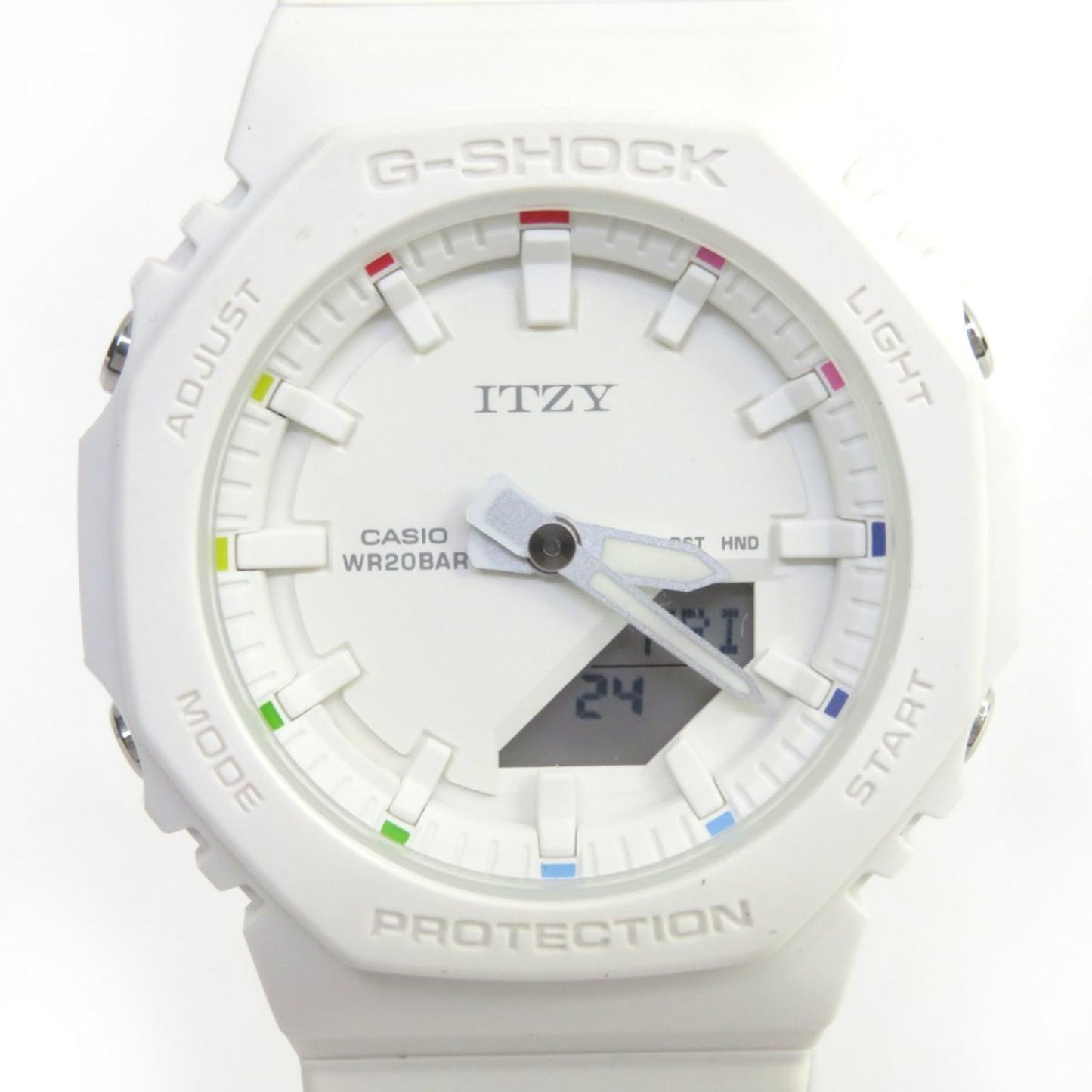 Casio G-Shock Compact Size Itzy Collaboration Model Gma-P2100It-7Ajr
