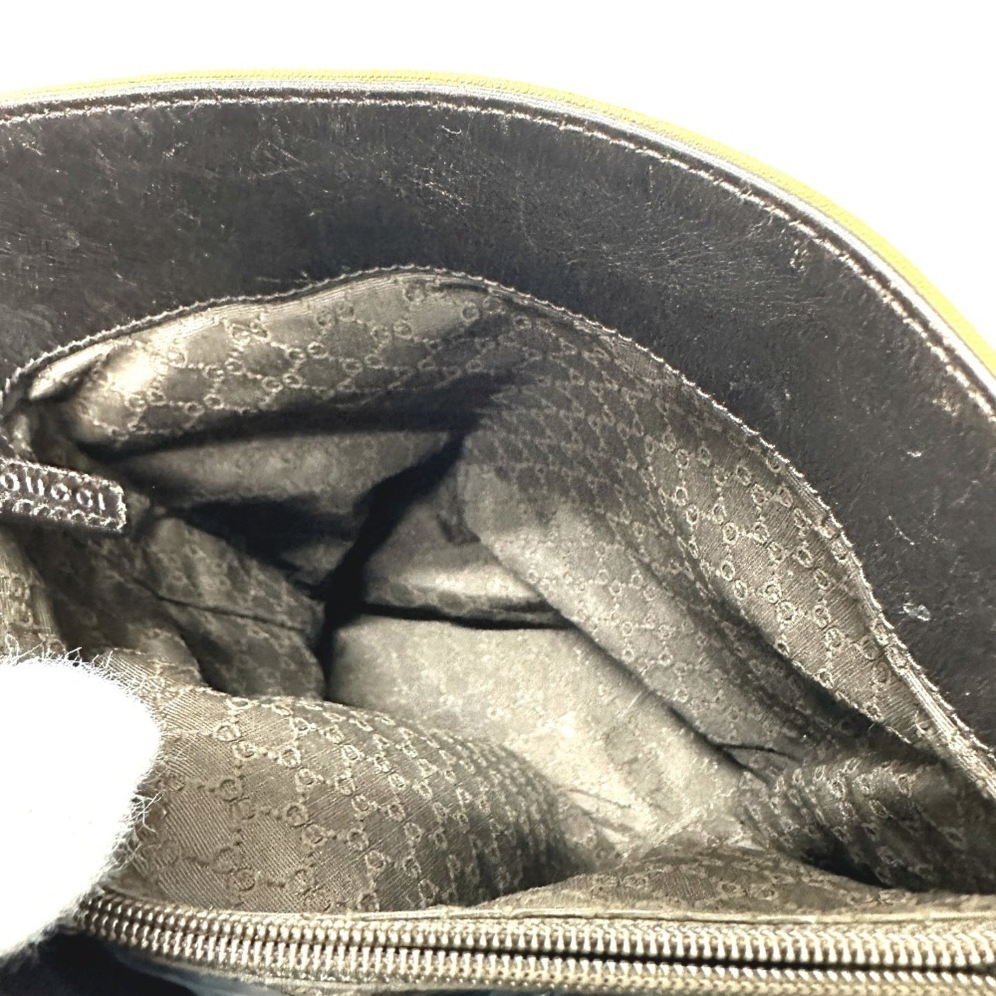 Gucci 001-4286 Vintage Sherry Line Bucket Shoulder Bag In Leather/Canvas