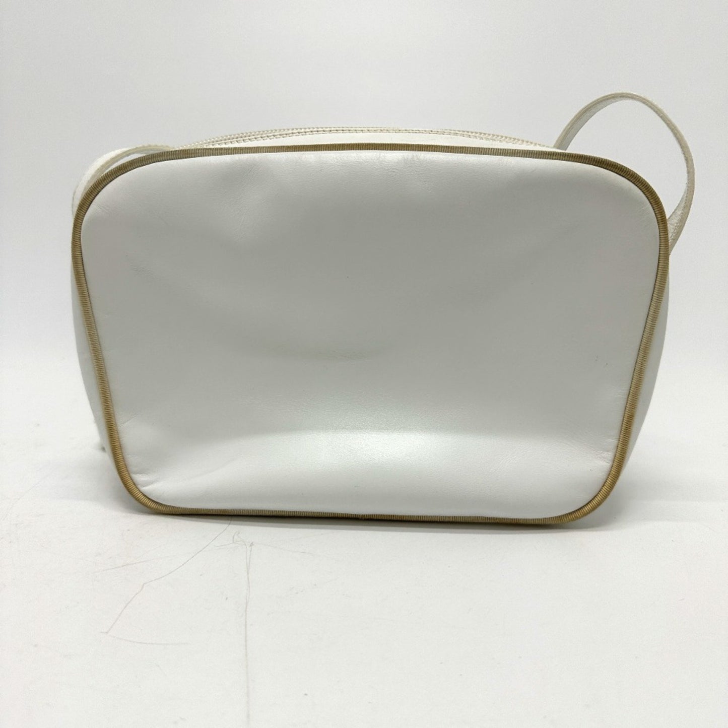 Salvatore Ferragamo Ba214183 Vala Shoulder Bag White Goldhardware