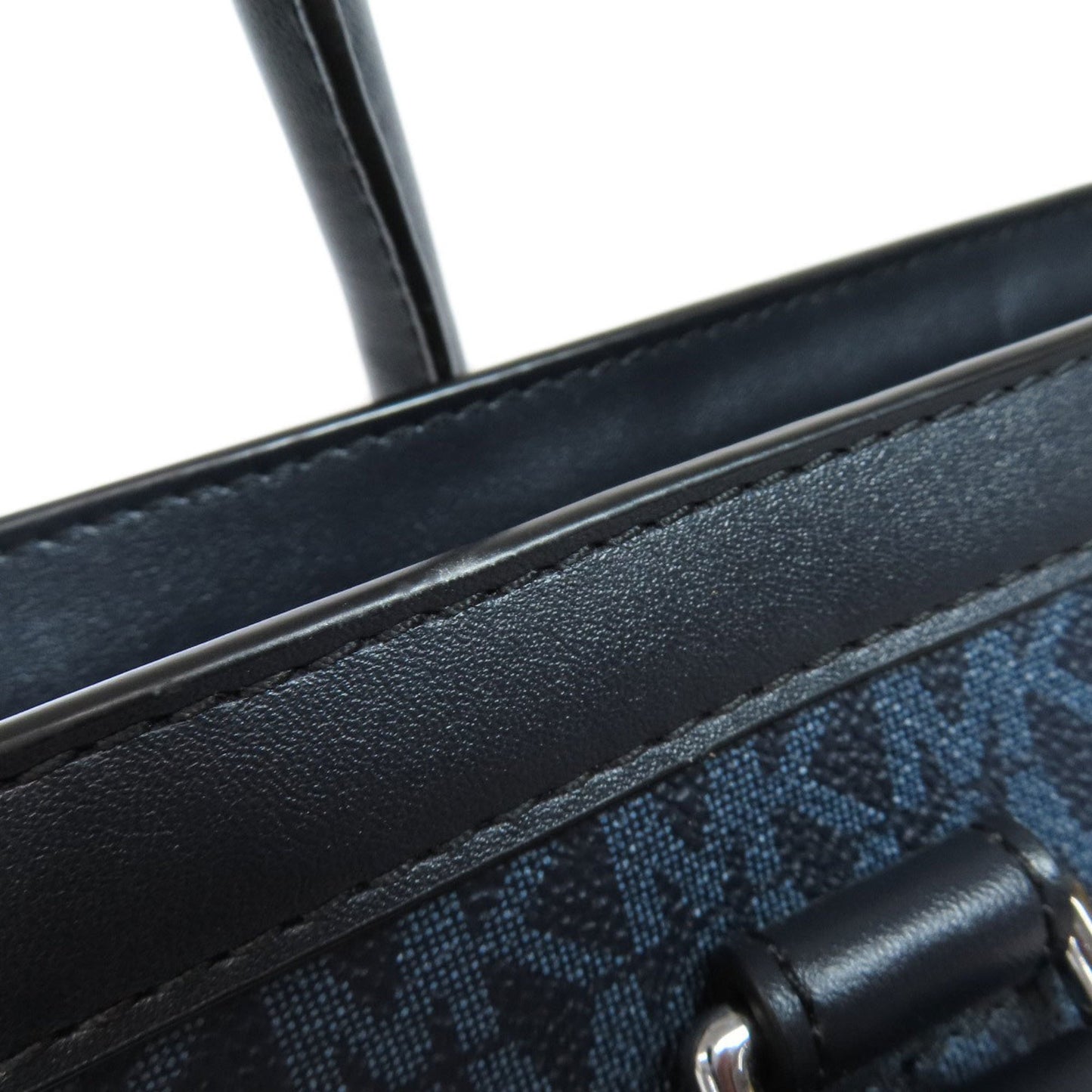 Michael Kors Mk Signature Tote Bag