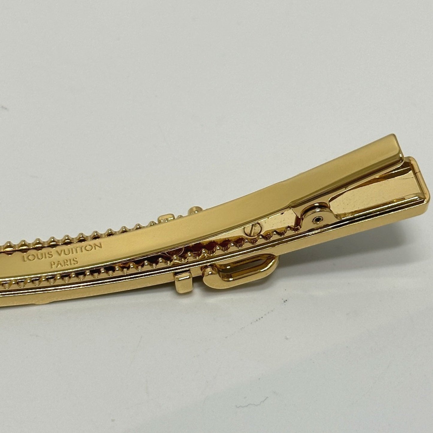 Louis Vuitton M00566 Monogram Barrette Loop Hair Accessory