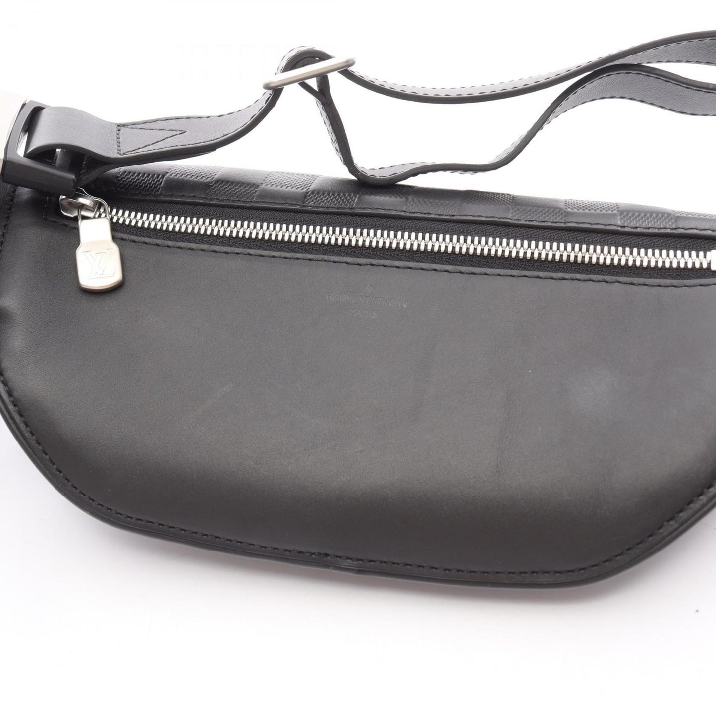 Louis Vuitton Men'S Damier Infini Leather Bum Bag