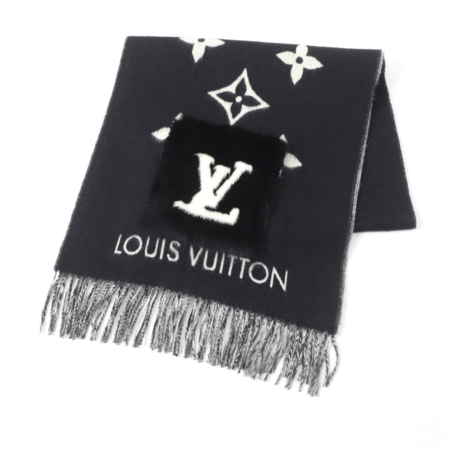 Louis Vuitton M74353 Cold Scarf