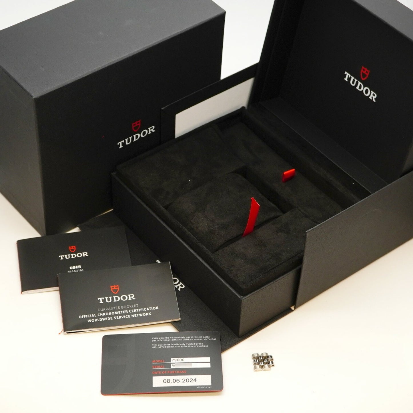 Tudor Black Bay 79600 Gold Dial