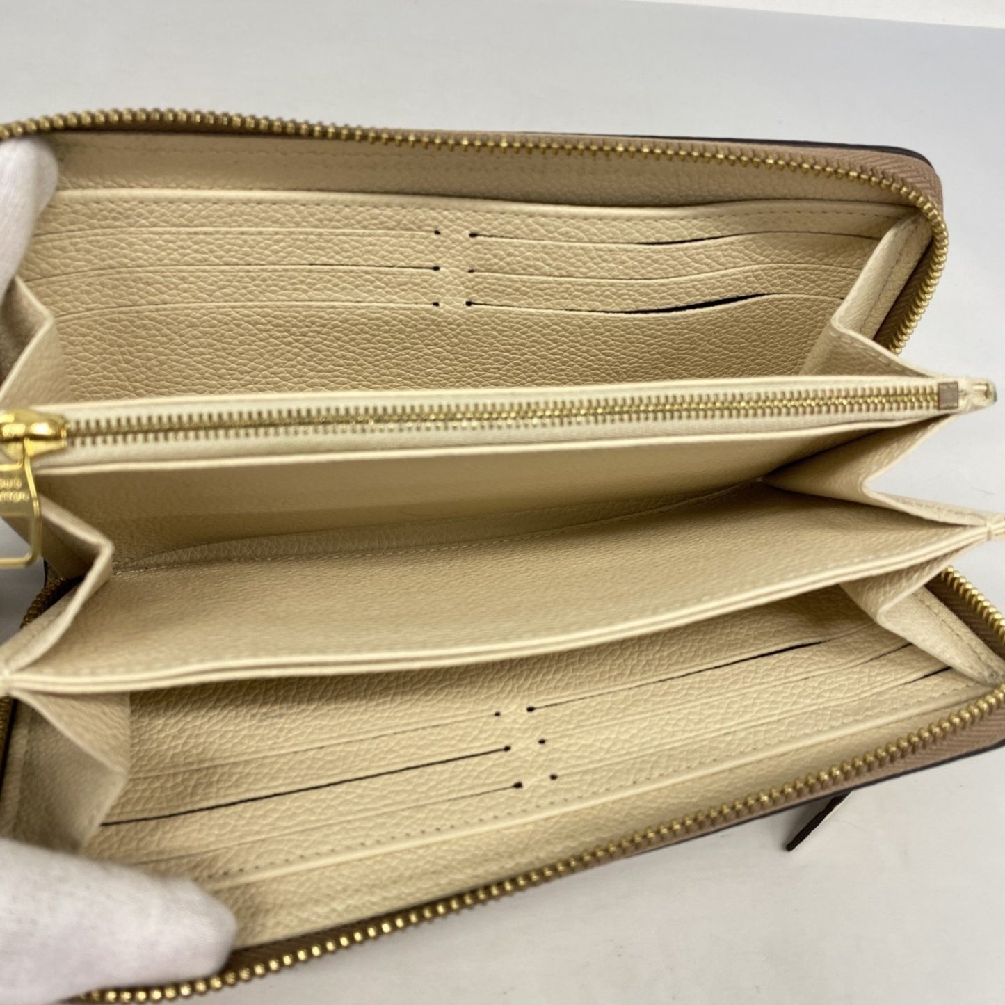 Louis Vuitton Monogram Empreinte Two-Tone Zippy Wallet M80116 Crme Bois De Rose