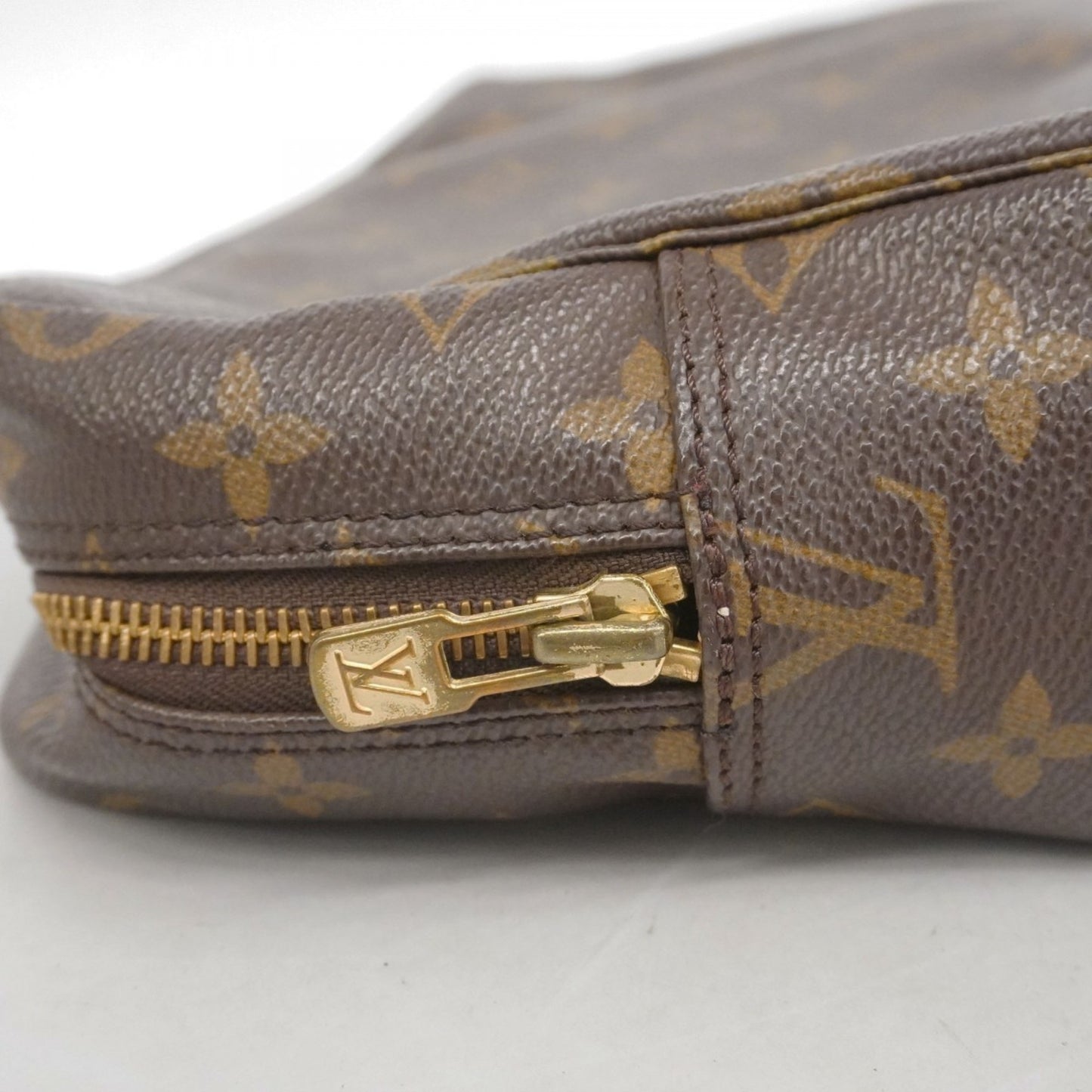 Louis Vuitton Monogram True Toilet Wallet 28 M47522 Brown
