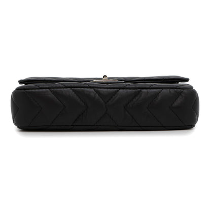 Chanel Chain Shoulder Bag Chevron V-Stitch 2.55 Mademoiselle Ap2215 Chanel Pochette