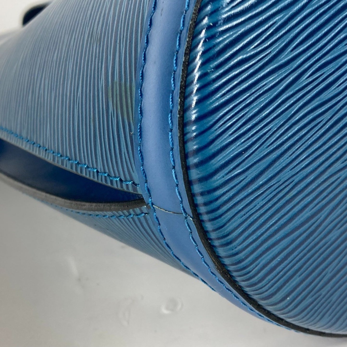 Louis Vuitton M52255 Epi Cluny Shoulder Bag Leather