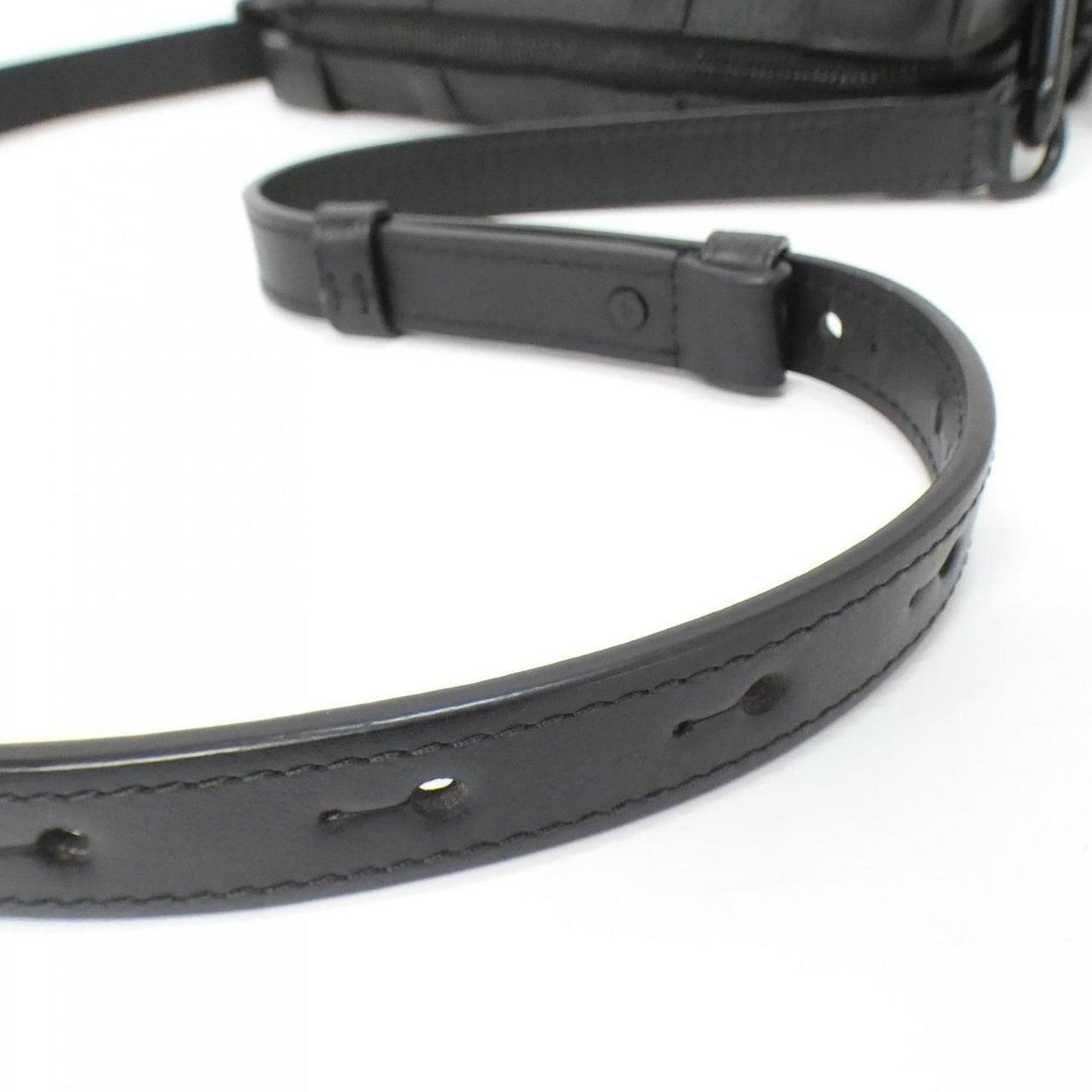 Louis Vuitton Taurillon Monogram Soft Trunk Wallet M80224 Shoulder Bag