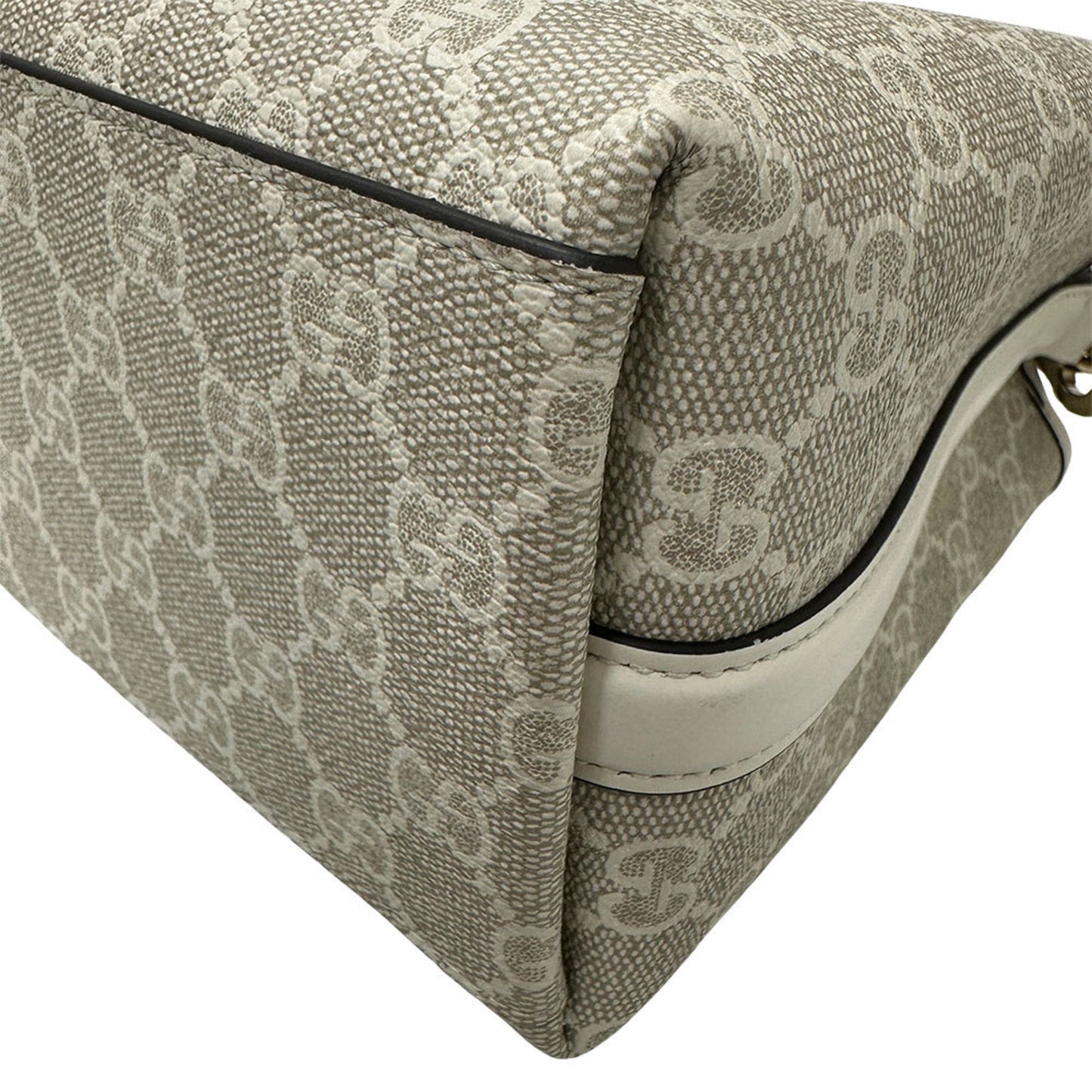 Gucci Gg Emblem Small Bucket Bag For Women