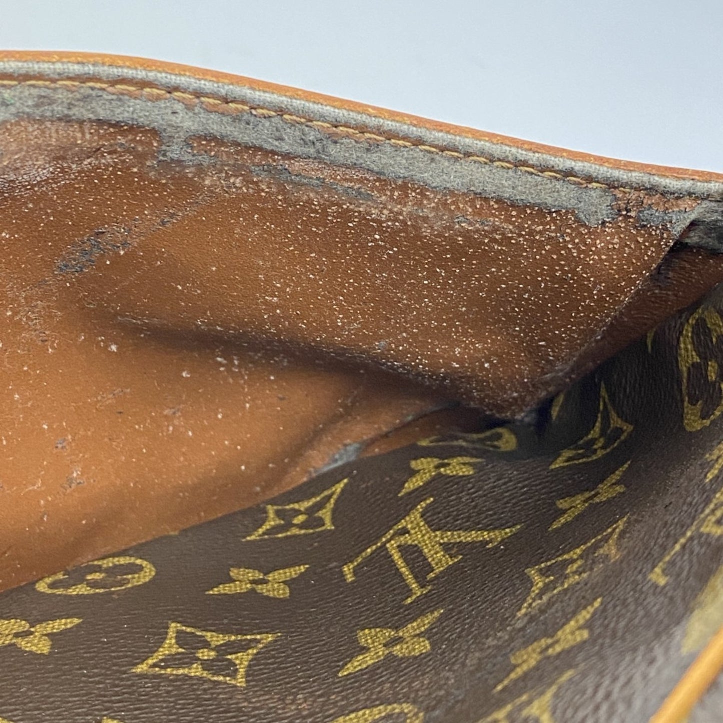 Louis Vuitton Monogram Compigne 28 Clutch Bag M51845 Brown