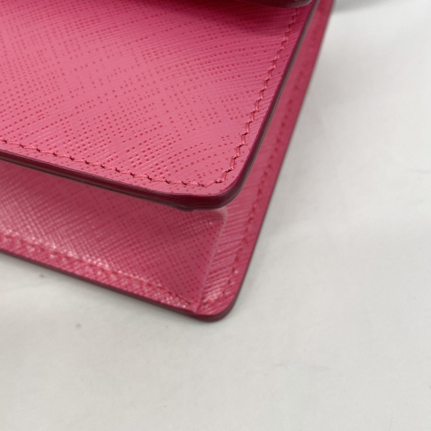 Salvatore Ferragamo Vara Leather Shoulder Bag