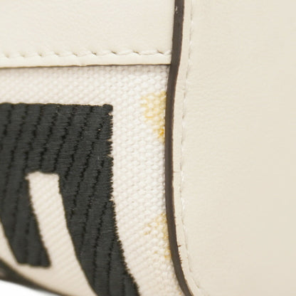 Fendi Zucca Canvas Handbag In White And Black