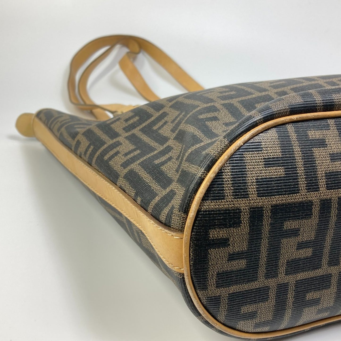 Fendi Zucca Pattern Bucket Tote Bag In Pvc And Leather