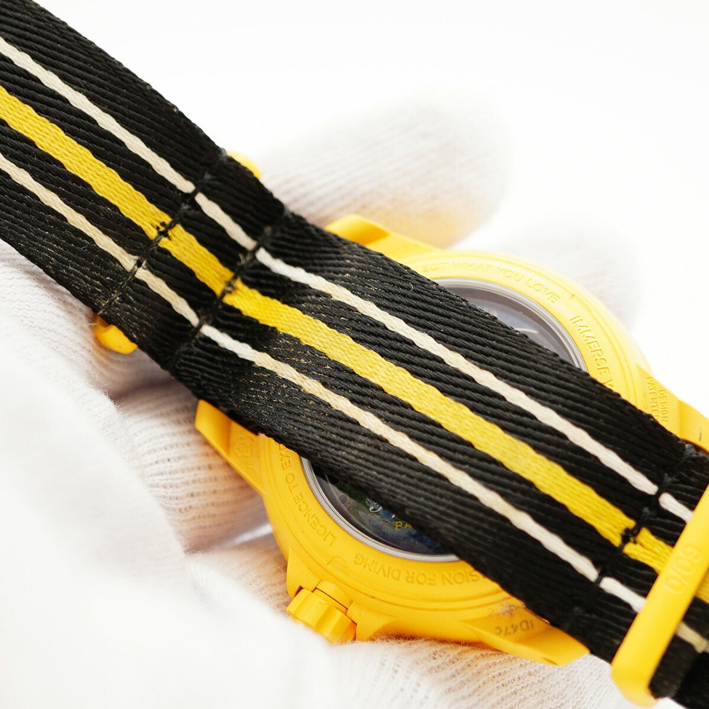 Swatch X Blancpain Pacific Ocean So35P100 White Dial